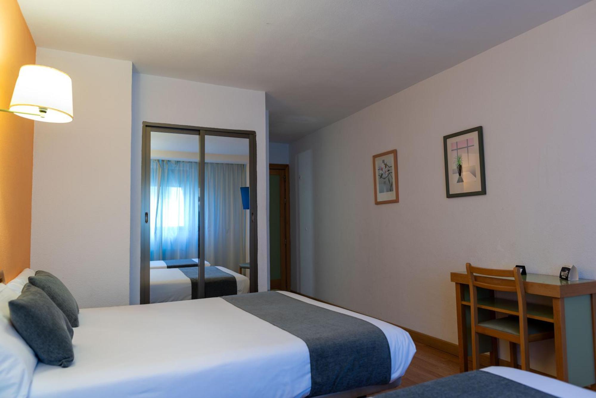 Hotel Alda Гихуэло Экстерьер фото
