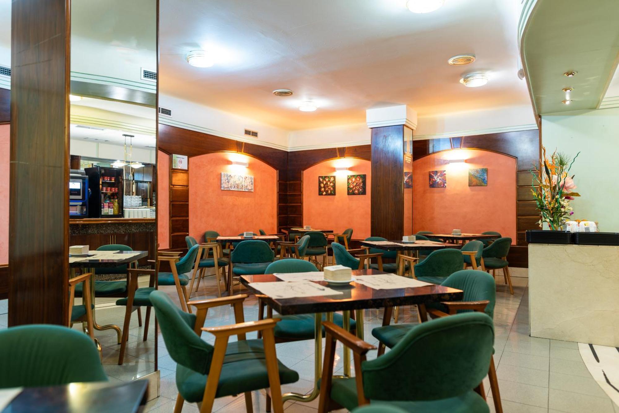 Hotel Alda Гихуэло Экстерьер фото