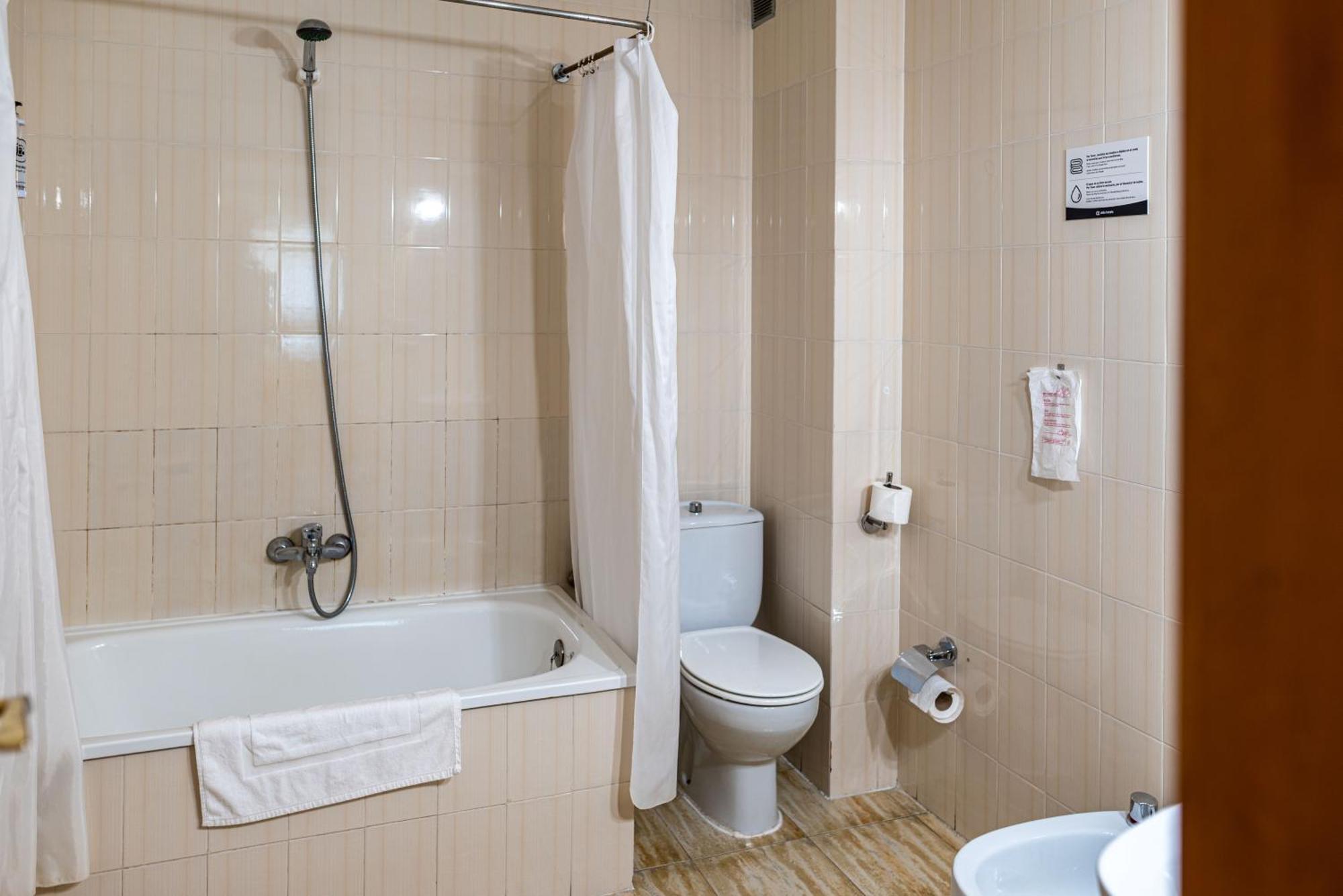 Hotel Alda Гихуэло Экстерьер фото