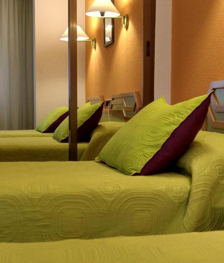 Hotel Alda Гихуэло Экстерьер фото